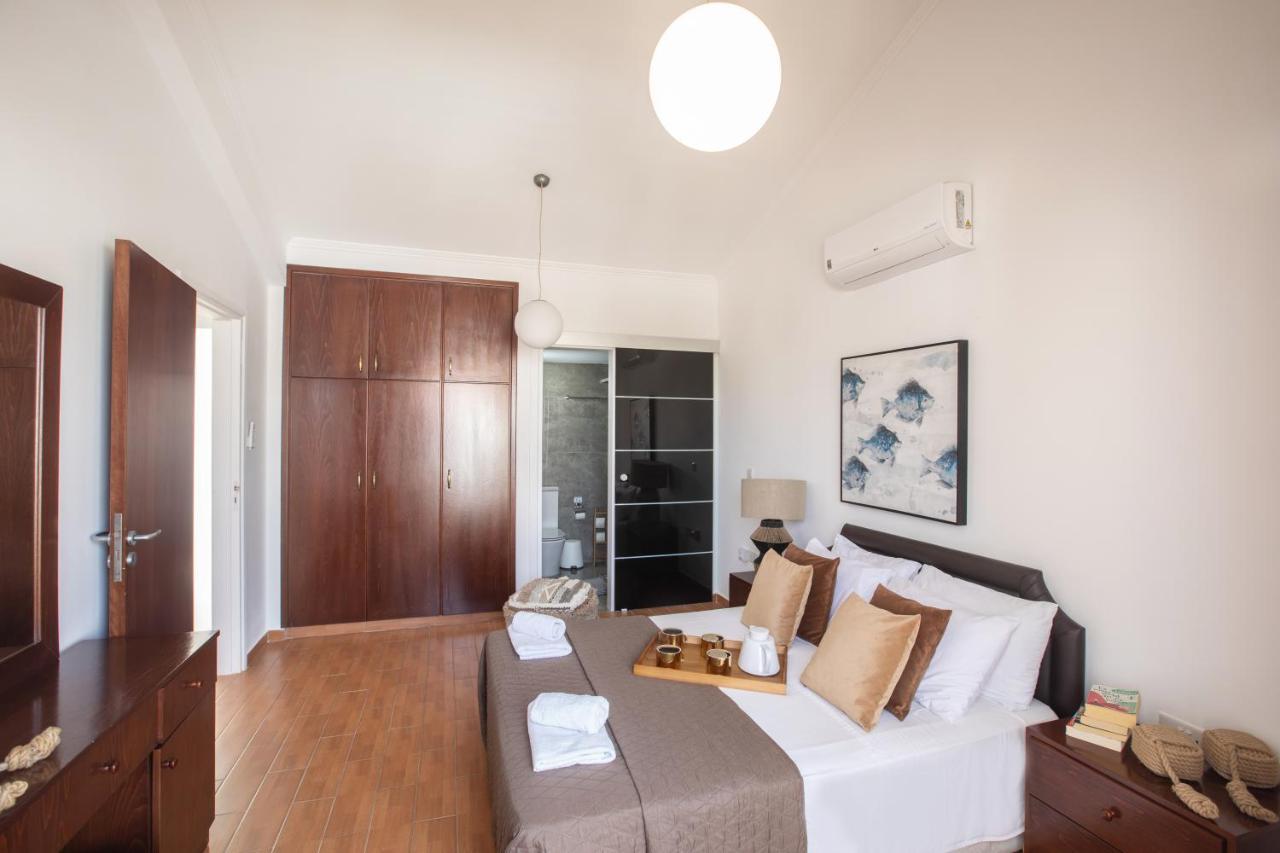 פרוטאראס Tonia Seaview Villas מראה חיצוני תמונה