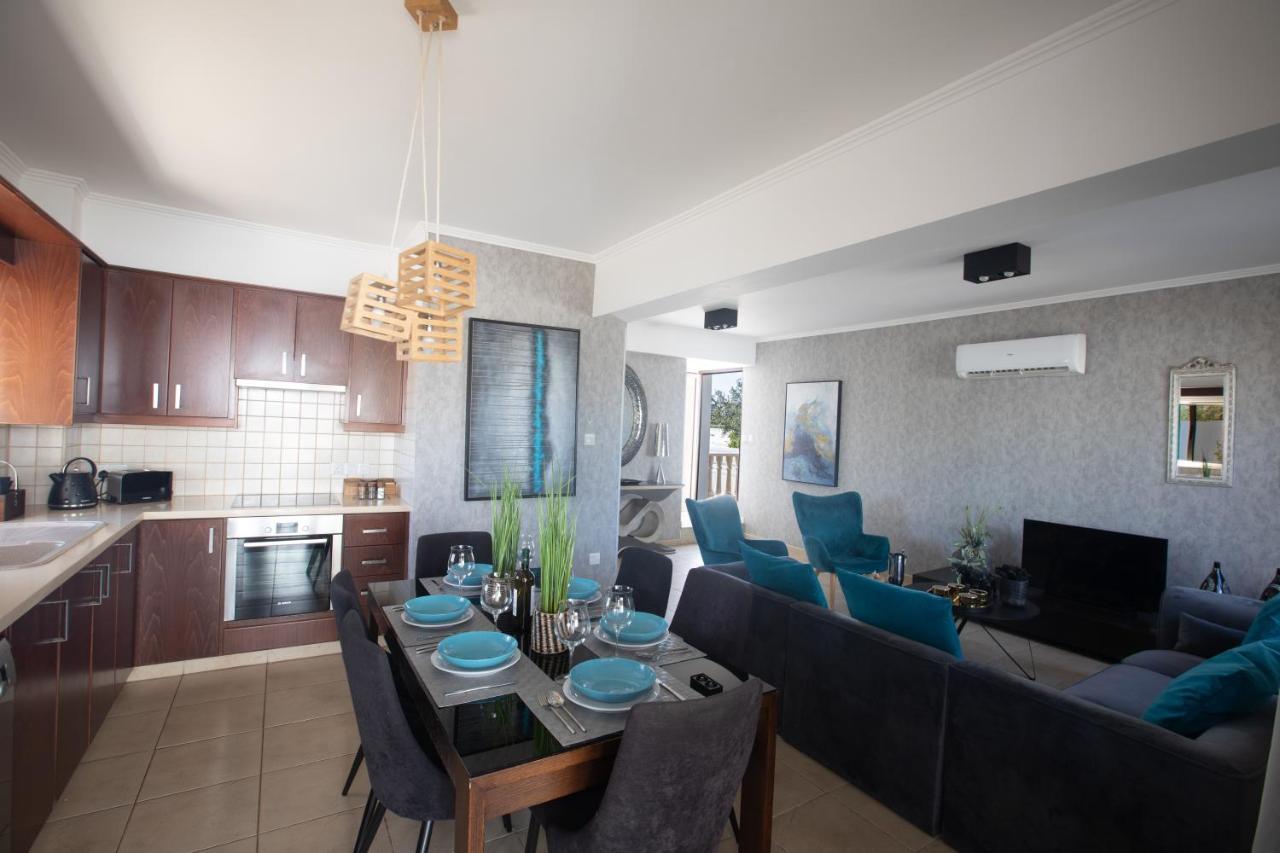 פרוטאראס Tonia Seaview Villas מראה חיצוני תמונה