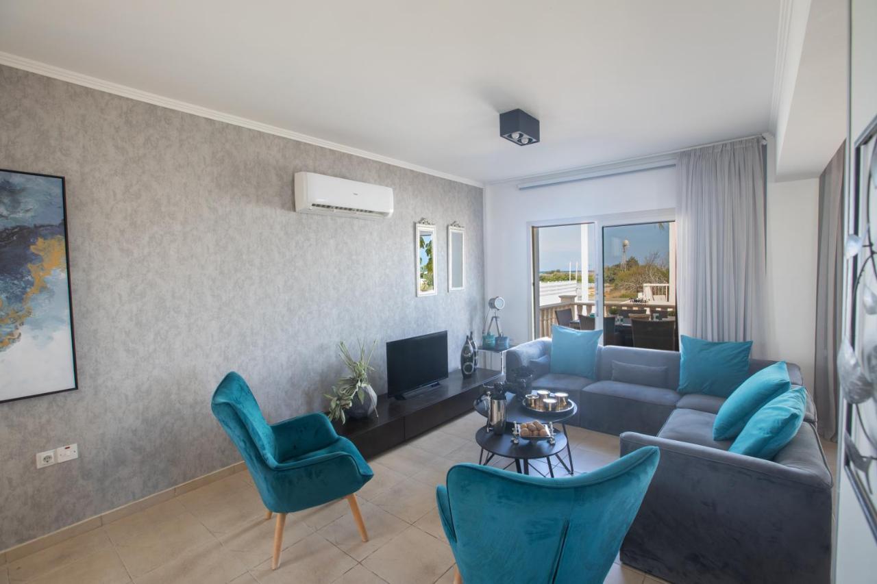 פרוטאראס Tonia Seaview Villas מראה חיצוני תמונה