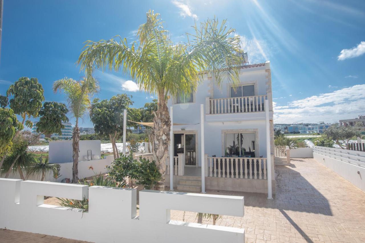 פרוטאראס Tonia Seaview Villas מראה חיצוני תמונה