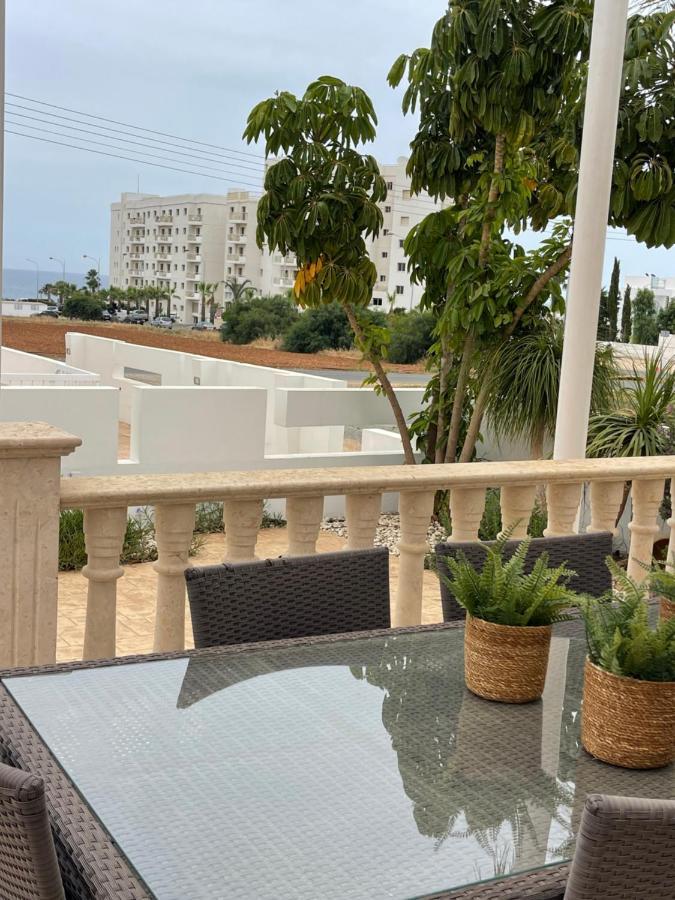 פרוטאראס Tonia Seaview Villas מראה חיצוני תמונה