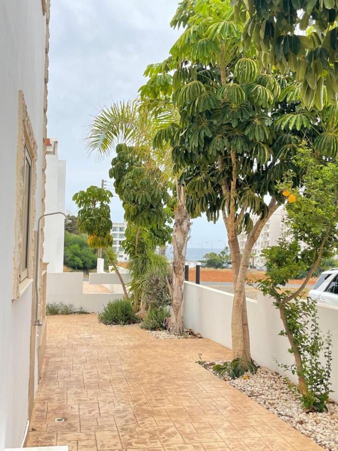 פרוטאראס Tonia Seaview Villas מראה חיצוני תמונה